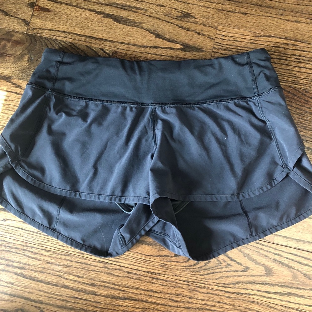 Black speed up short size 6
